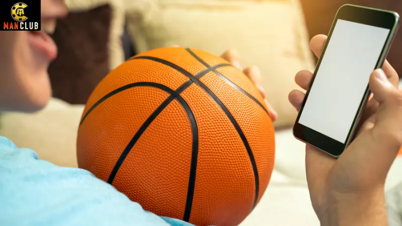 Phản hồi từ người dùng về việc Manclub có app không